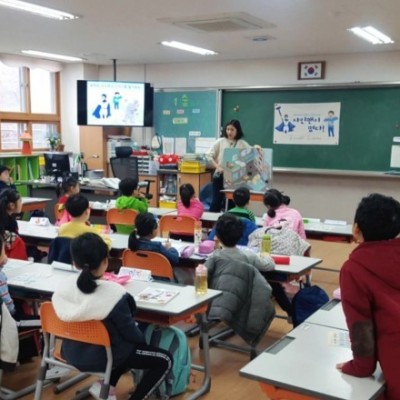 서울 세명초등학교에 샤인맨이 떴어요